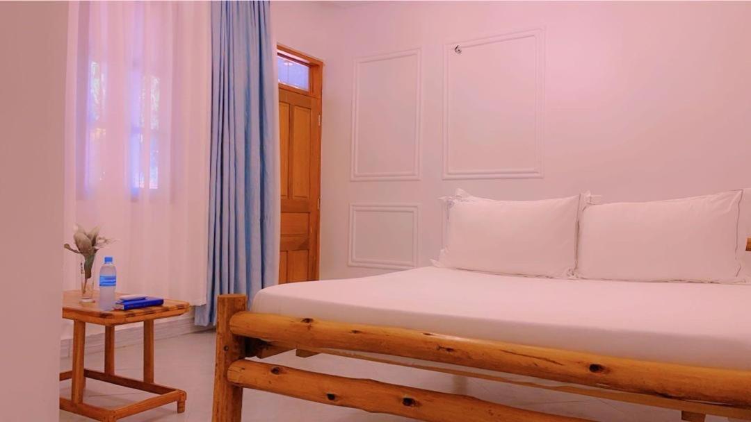 Evelina House Pansiyon Boma la Ngombe Dış mekan fotoğraf